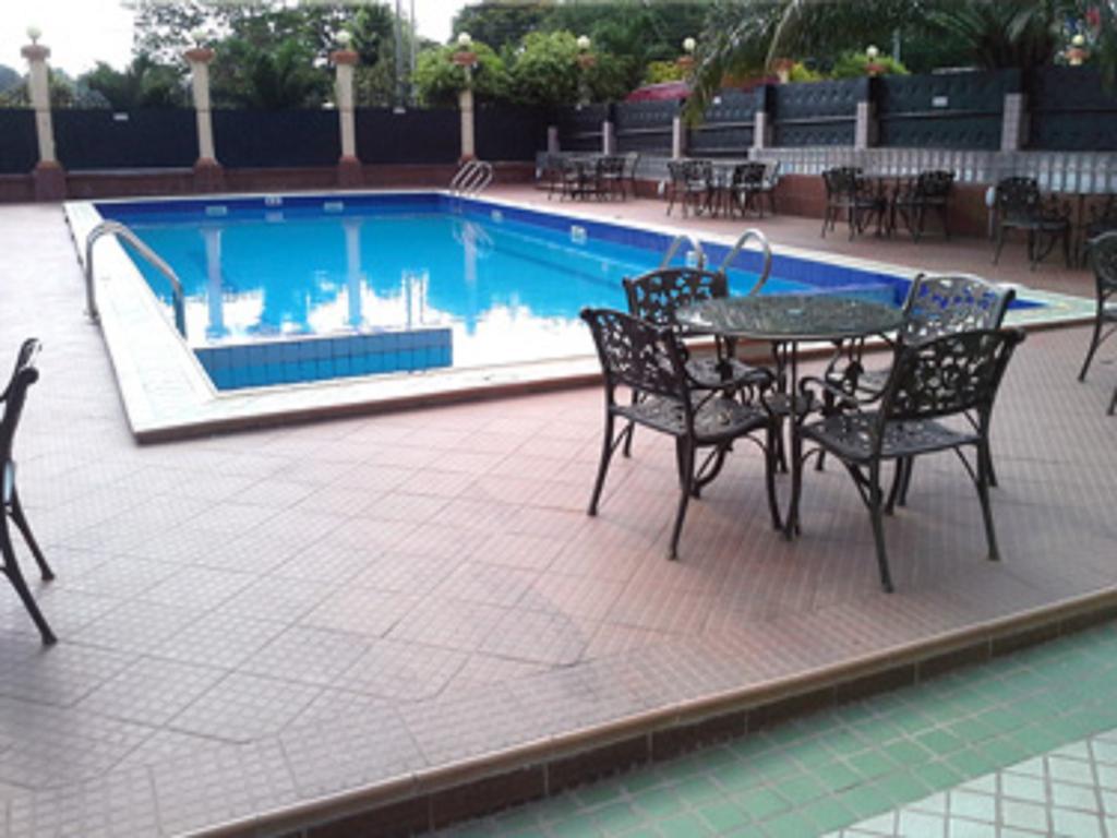 Sunset Hotel Kumasi Exterior foto